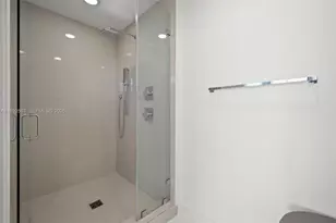 600 NE 27th St, Miami, FL 33137 - Photo 23