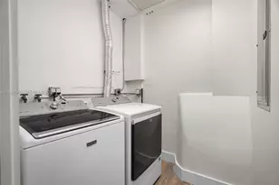 251 SE 7th St, Pompano Beach, FL 33060 - Photo 7