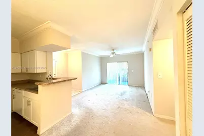 11630 SW 2nd St #17105, Pembroke Pines, FL 33025 - Photo 7