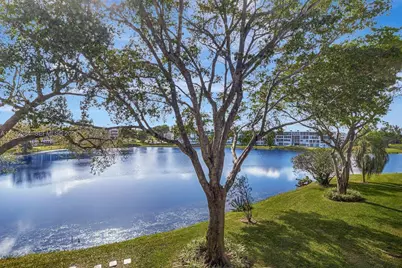 2009 Oakridge A #2009, Deerfield Beach, FL 33442 - Photo 17