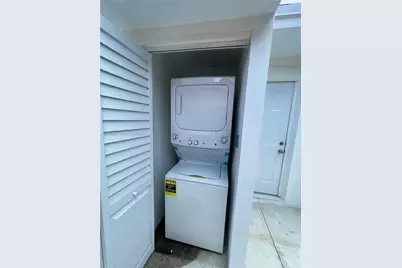 1910 Thomas St #1-2, Hollywood, FL 33020 - Photo 9