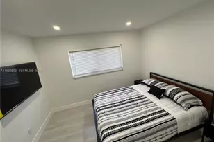 1910 Thomas St, Hollywood, FL 33020 - Photo 5