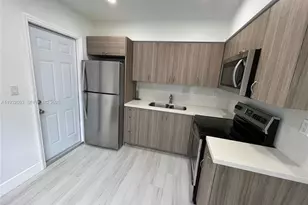 1910 Thomas St, Hollywood, FL 33020 - Photo 3