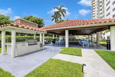 3200 N Port Royale Dr N #511, Fort Lauderdale, FL 33308 - Photo 31
