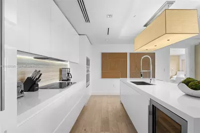 102 24th St #PH-1706, Miami Beach, FL 33139 - Photo 11