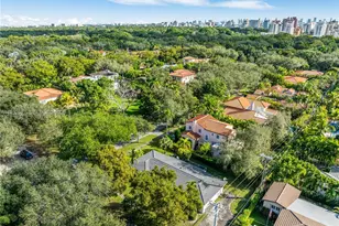 2601 Cordova St, Coral Gables, FL 33134 - Photo 11