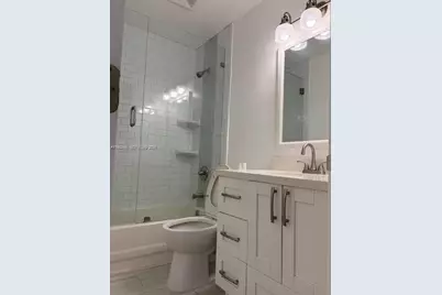 318 NW 153rd Ave, Pembroke Pines, FL 33028 - Photo 15