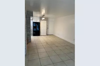 210 Fontainebleau Blvd #214, Miami, FL 33172 - Photo 5