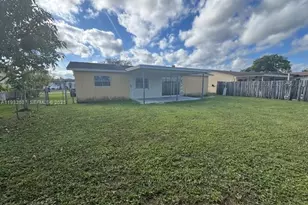 11331 NW 37th Pl, Sunrise, FL 33323 - Photo 23