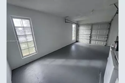 11331 NW 37th Pl, Sunrise, FL 33323 - Photo 19