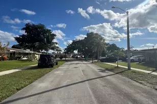 11331 NW 37th Pl, Sunrise, FL 33323 - Photo 29