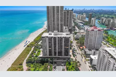 6423 Collins Ave #1005, Miami Beach, FL 33141 - Photo 31