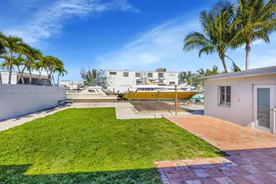 3551 NW 20th St, Miami, FL 33142 - Photo 27