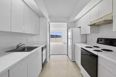 13800 SW 5th Ct #204M, Pembroke Pines, FL 33027 - Photo 7