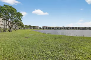 13800 SW 5th Ct, Pembroke Pines, FL 33027 - Photo 45