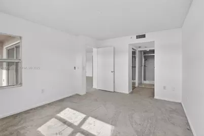 13800 SW 5th Ct #204M, Pembroke Pines, FL 33027 - Photo 17