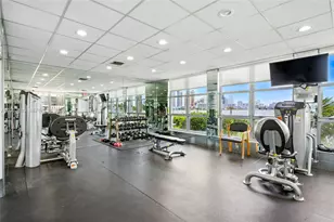 3600 Mystic Pointe Dr, Aventura, FL 33180 - Photo 23