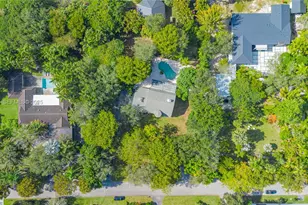 10900 SW 90th Ave, Miami, FL 33176 - Photo 47