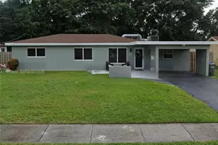 214 S 57th Ave, Hollywood, FL 33023 - Photo 1