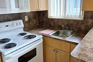 354 W 19th St, Hialeah, FL 33010 - Photo 3