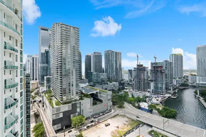 31 SE 5th St #2911, Miami, FL 33131 - Photo 31