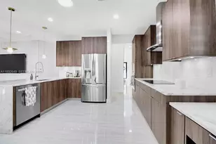 14671 SW 20th St, Miami, FL 33175 - Photo 9