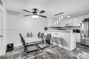 11903 SW 11th Ct, Davie, FL 33325 - Photo 5