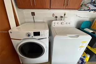 8951 SW 16th St, Boca Raton, FL 33433 - Photo 7