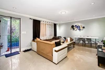 1457 Atlantic Shores Blvd, Hallandale Beach, FL 33009 - Photo 3