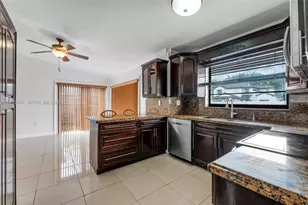 10290 SW 145th Pl, Miami, FL 33186 - Photo 15