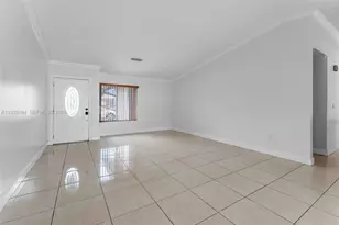 10290 SW 145th Pl, Miami, FL 33186 - Photo 7