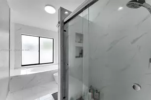 10290 SW 145th Pl, Miami, FL 33186 - Photo 21