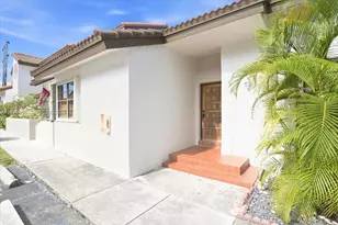 13521 SW 62nd St, Miami, FL 33183 - Photo 3