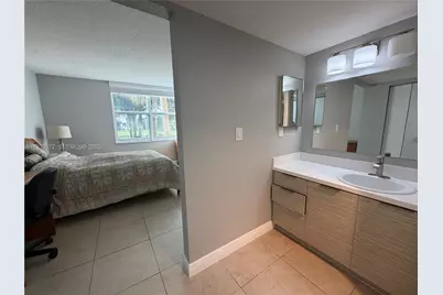 9491 Evergreen Pl #201, Davie, FL 33324 - Photo 23