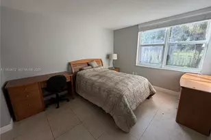 9491 Evergreen Pl, Davie, FL 33324 - Photo 21