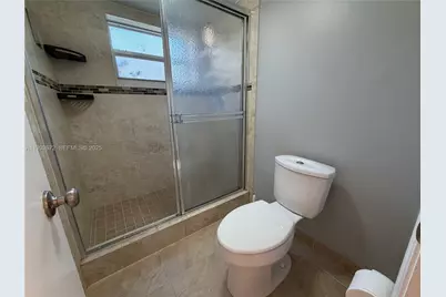 9491 Evergreen Pl #201, Davie, FL 33324 - Photo 15