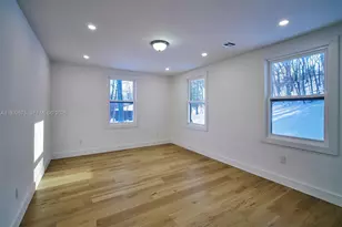 189 McNamara Rd, Wesley Hills, NY 10977 - Photo 27