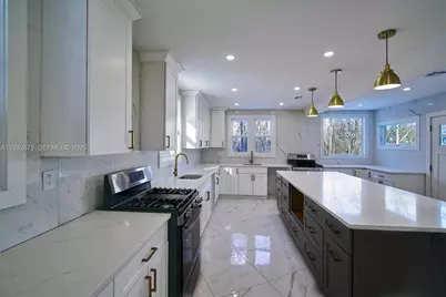 189 Mc Namara Rd, Wesley Hills, NY 10977 - Photo 7