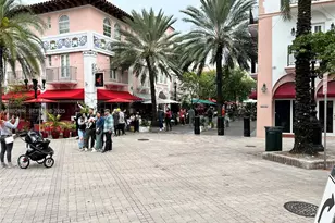 717 Espanola Way, Miami Beach, FL 33139 - Photo 17