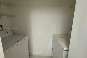 1247 SW 46th Ave, Pompano Beach, FL 33069 - Photo 7