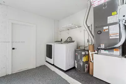 7441 NW 38th Ct, Lauderhill, FL 33319 - Photo 29