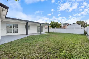 7441 NW 38th Ct, Lauderhill, FL 33319 - Photo 27