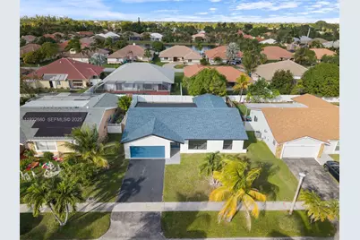 7441 NW 38th Ct, Lauderhill, FL 33319 - Photo 31