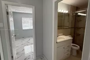 8701 NW 109th Terrace, Hialeah Gardens, FL 33018 - Photo 9