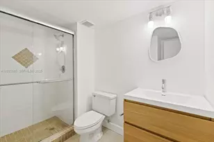 302 Lakeview Dr, Weston, FL 33326 - Photo 7