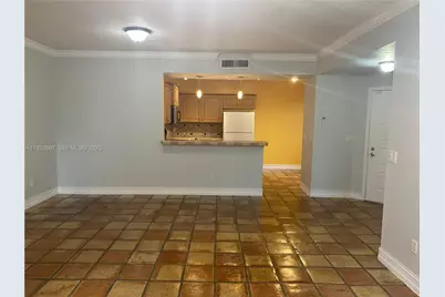 11989 NW 11th St #11989, Pembroke Pines, FL 33026 - Photo 7