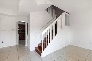 14355 SW 11th St, Pembroke Pines, FL 33027 - Photo 9