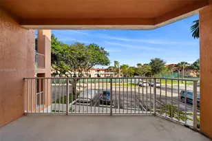 6968 SW 39th St, Davie, FL 33314 - Photo 23