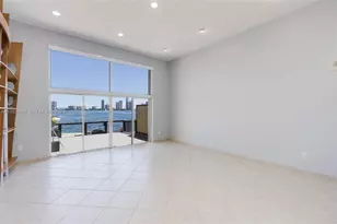 3925 NE 171 St, North Miami Beach, FL 33160 - Photo 11