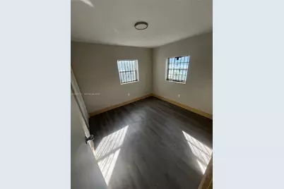 1180 NW 64th St #B, Miami, FL 33150 - Photo 3